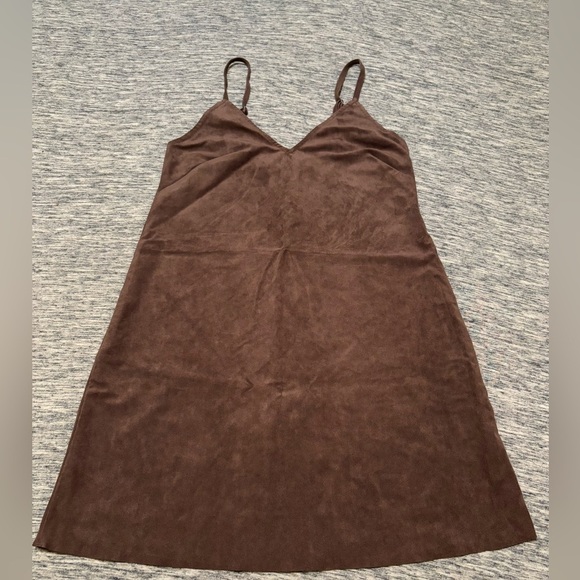 Wilfred Dresses & Skirts - Wilfred Free Suede Look Tank Top Dress XXS